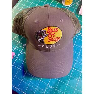 Bass Pro Shops Club Trucker Hat Olive Green Mesh Snapback Fishing Cap
